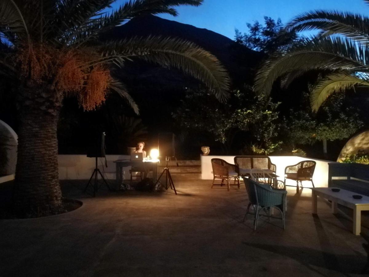 Casa Carlotta Panzió Stromboli Kültér fotó